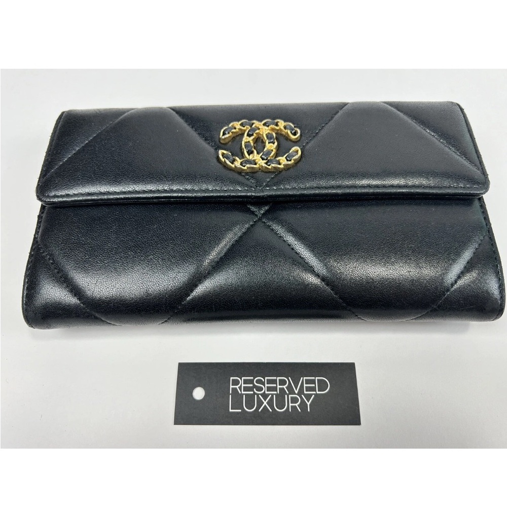 Authentic Chanel 19 Black Lambskin wallet